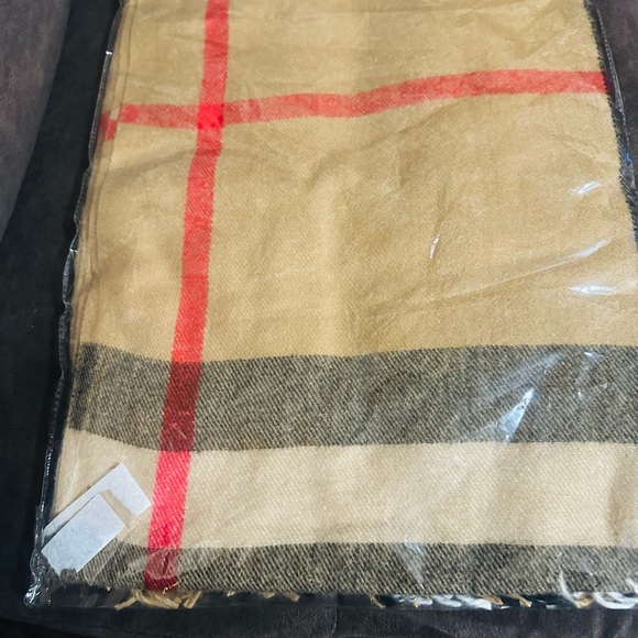 Plaid Cashmere Blend Scarf/Shawl - Picture 5 of 5